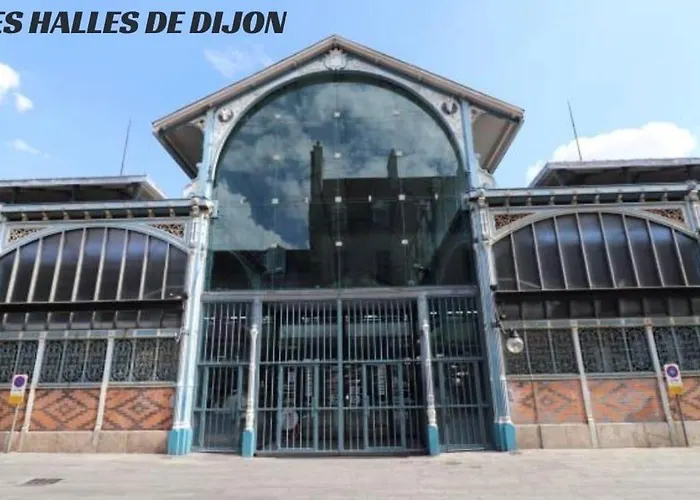 12, Dijon, Near Train Station * Ντιζόν